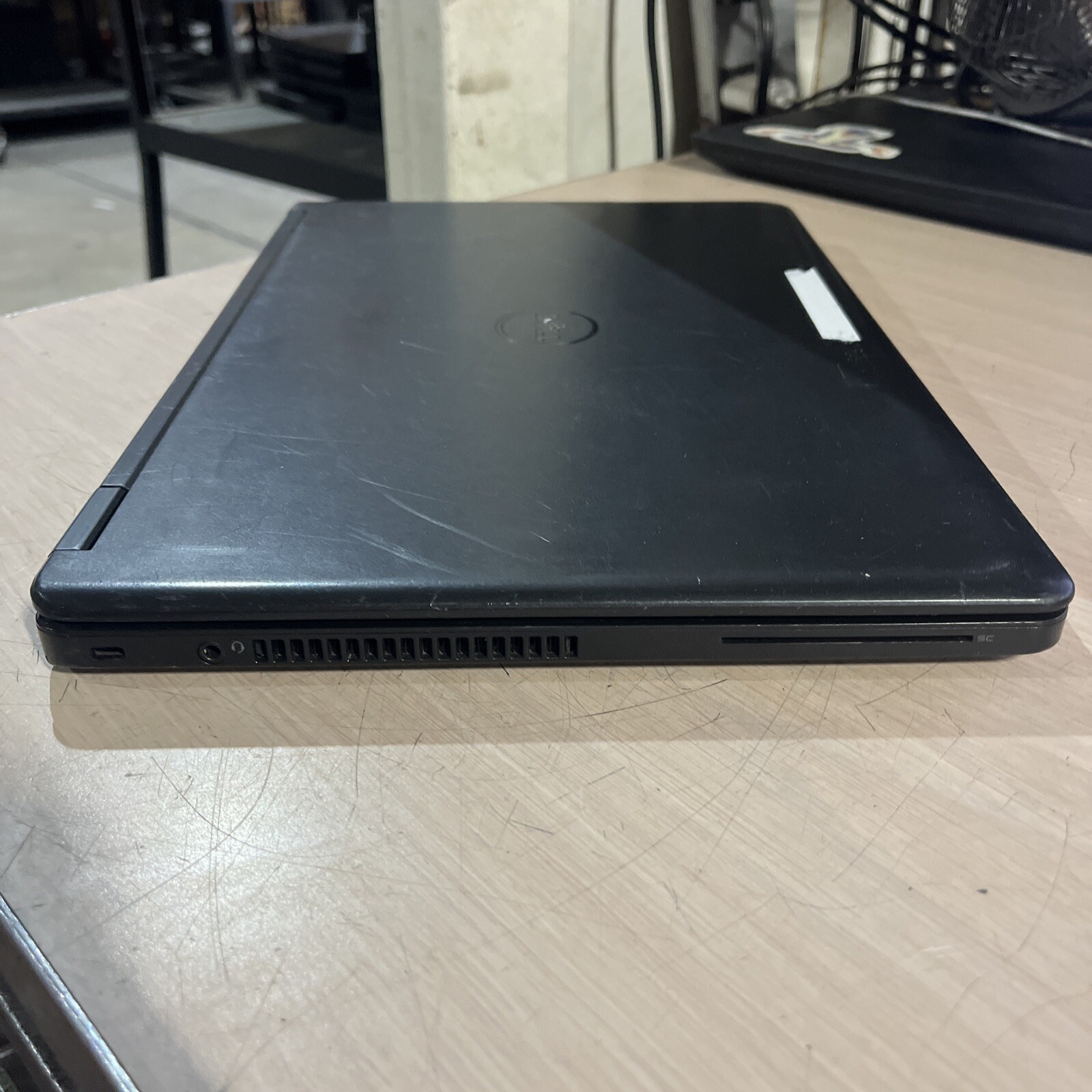 DELL LATITUDE E5450 INTEL CORE I5-5300U 2.30GHZ 8GB RAM NO HD