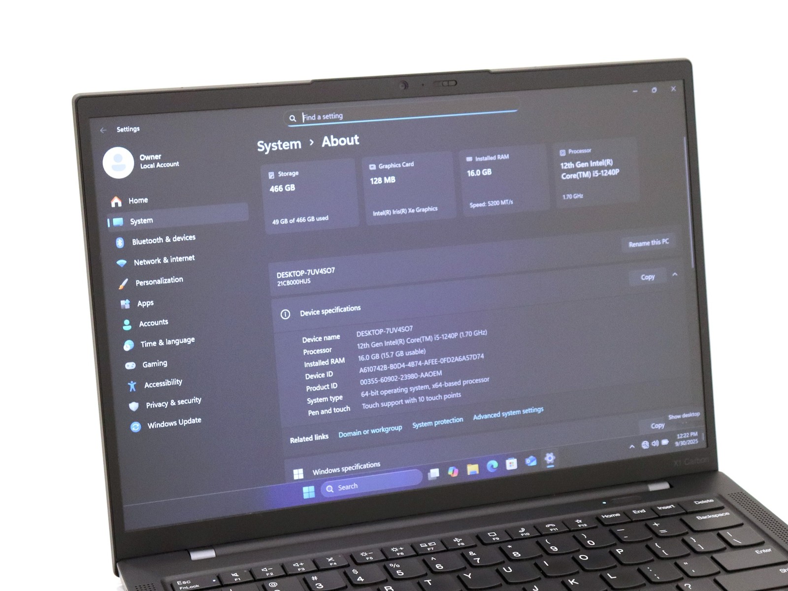 Lenovo ThinkPad X1 Carbon Gen 10 14.0″ Touch FHD+ i5-1240P 16GB 500GB NVMe W11P