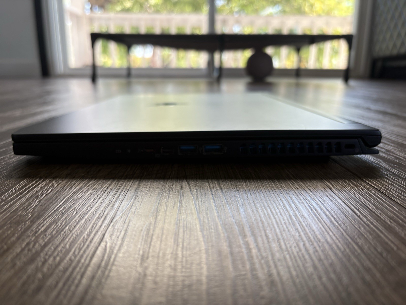 Acer Predator Triton 500 PT515-52-73L3 15.6″ (512GB SSD, Intel Core i7 10th…