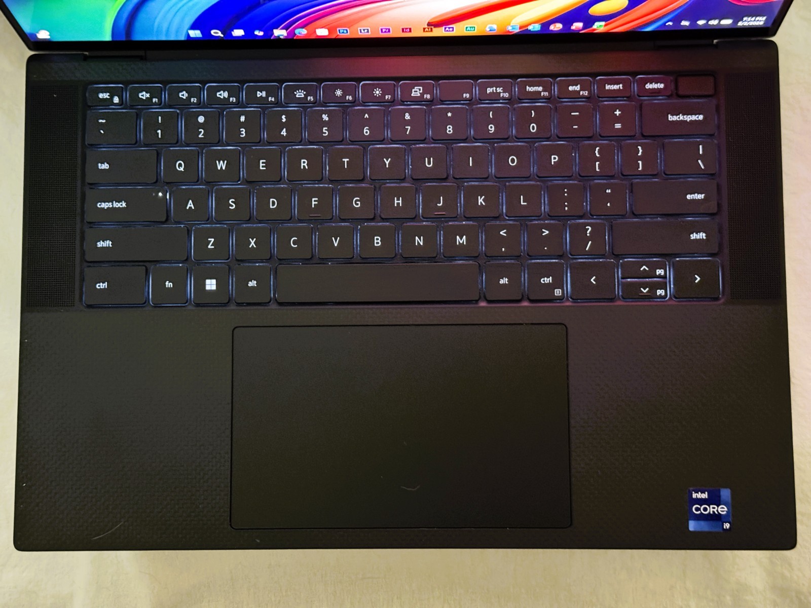 Dell XPS 15 9520 OLED ✔i9-12900H ✔32GB RAM ✔2TB SSD ✔RTX 3050Ti ✔Very Good