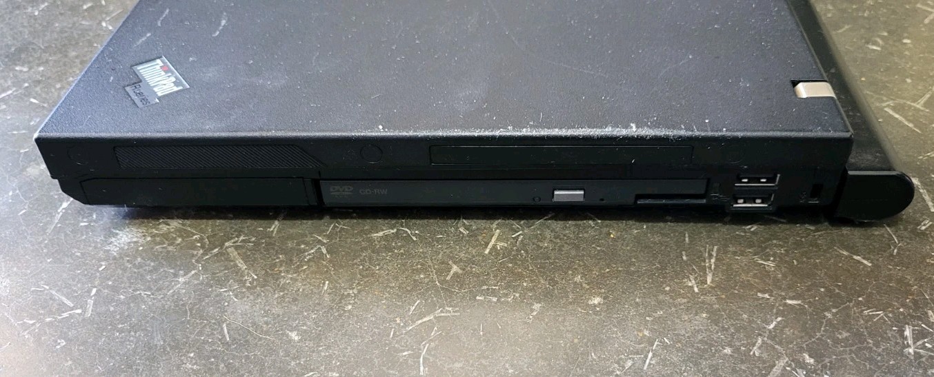 Vintage IBM Thinkpad R60 1.83Ghz 1GB Memory 120GB Windows XP Professional