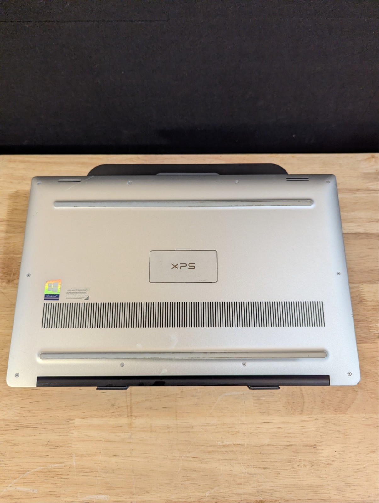 Dell XPS 15 7590 | i7-9750H | 512Gb | 16Gb | Nvidia GTX 1650 | Bad Keyboard