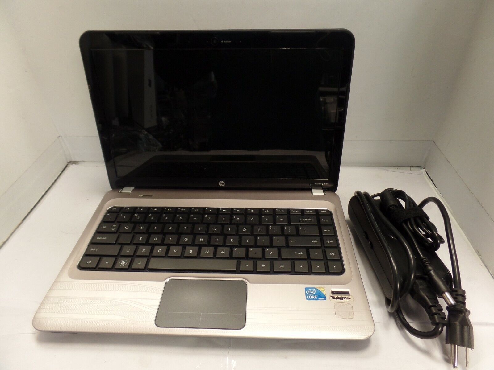 Brushed Aluminum 14″ HP Pavilion dm4-1277sb 2.3GHz i5-M460 4GB 320GB Win10