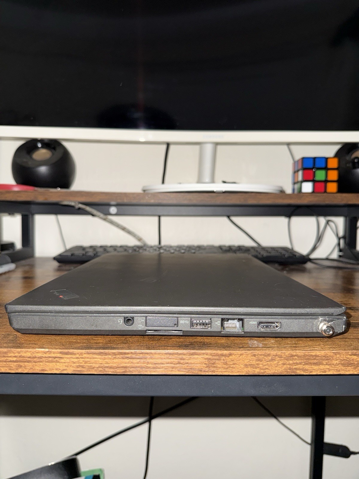 Lenovo ThinkPad T460 14″ | Intel i5-6200U | 8GB RAM | 500GB HDD | Windows 10 Pro