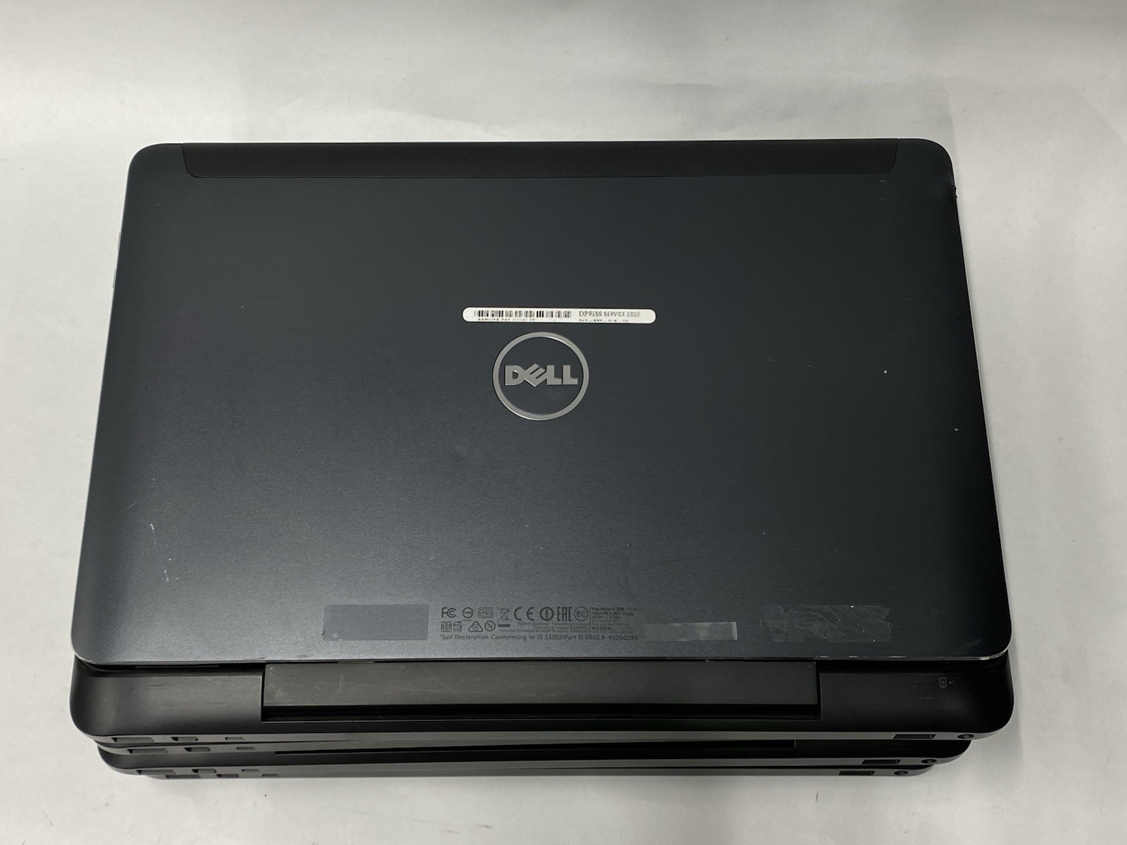 Lot of (9) Dell Latitude 7350 – Touch FHD – M-5Y71 – No RAM/SSD/OS – READ
