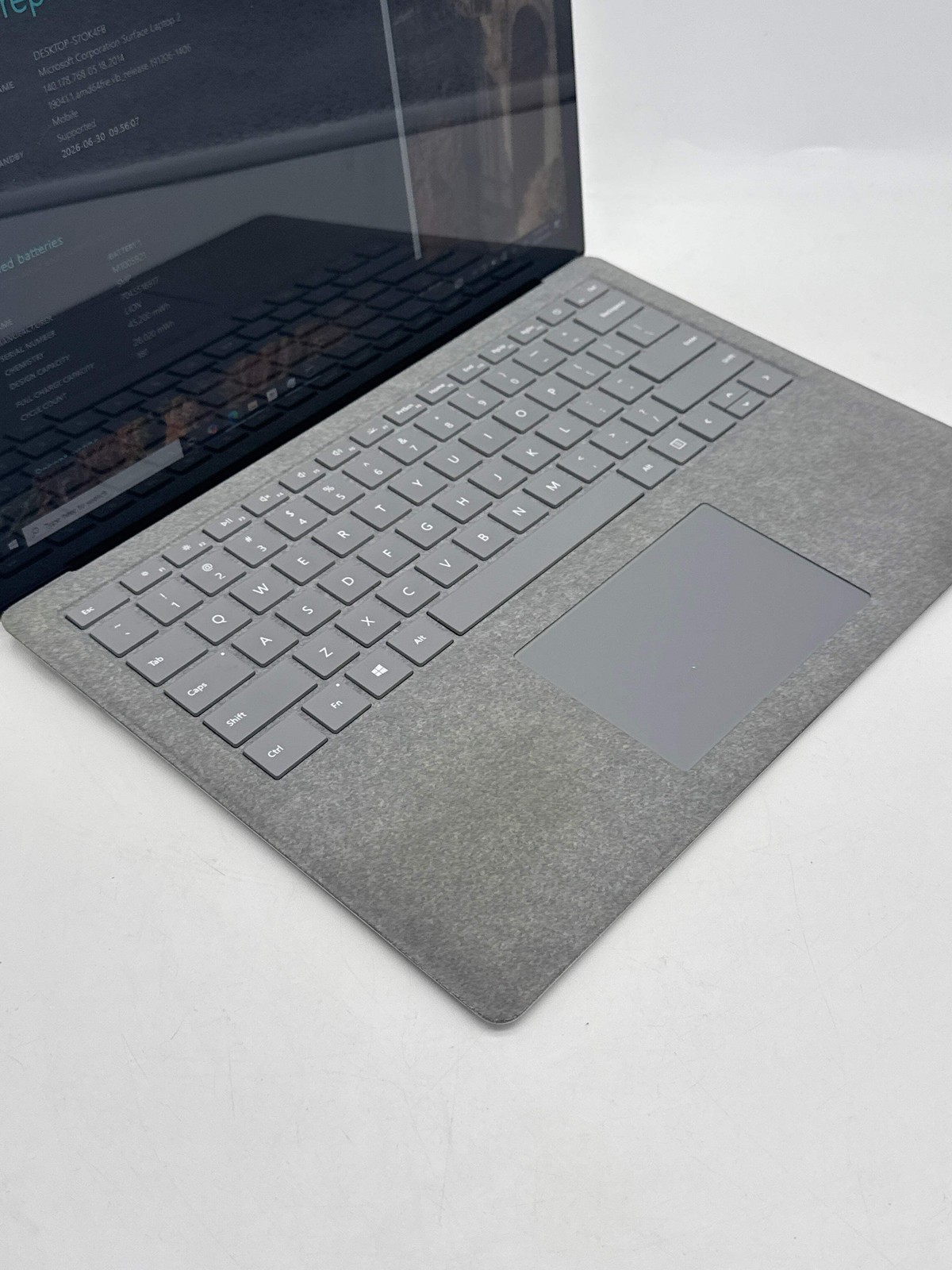 Microsoft Surface Laptop 2 1769 Core i5 8GB 256GB Platinum – Service Battery