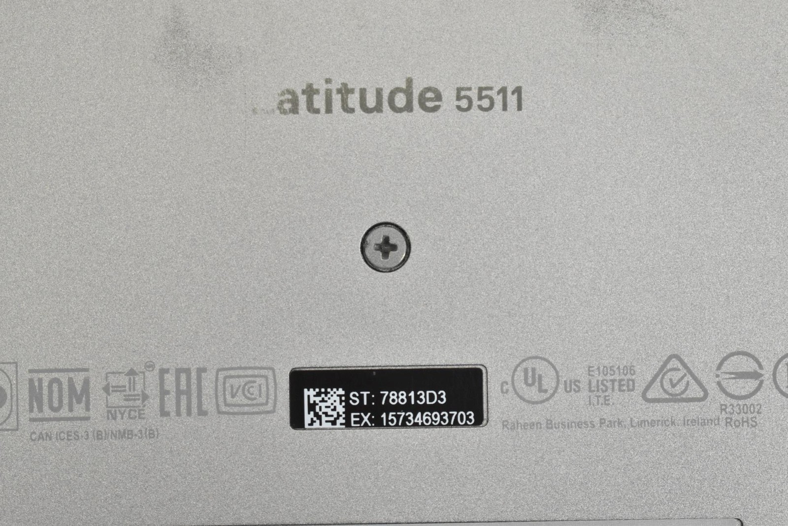 Dell Latitude 5511 Laptop i5-10400H 2.6GHz 16GB 256GB HD No OS 15.6″ *Worn Keys*