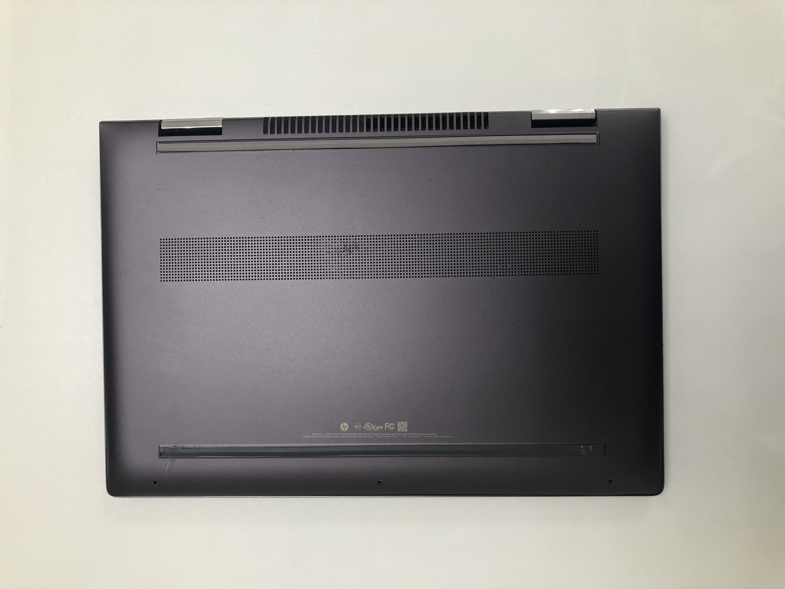 HP Envy x360 15m-bq1xx Ryzen 5 8GB RAM 256GB SSD Vega Graphics Touchscreen