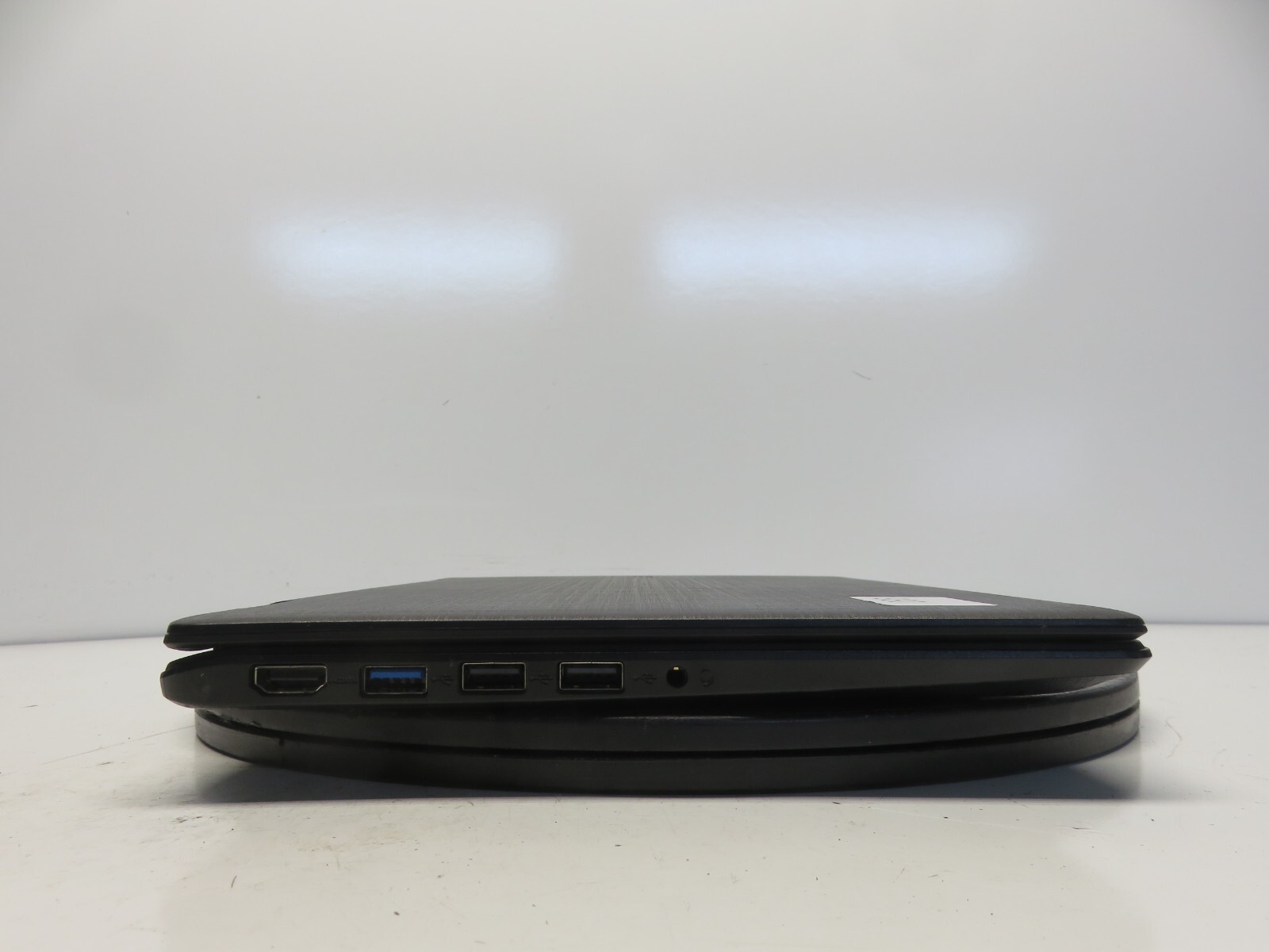 Acer Spin 1 SP111-31 Intel Celeron N3350 1.1GHz 4 GB 32 GB EMMC No Batt