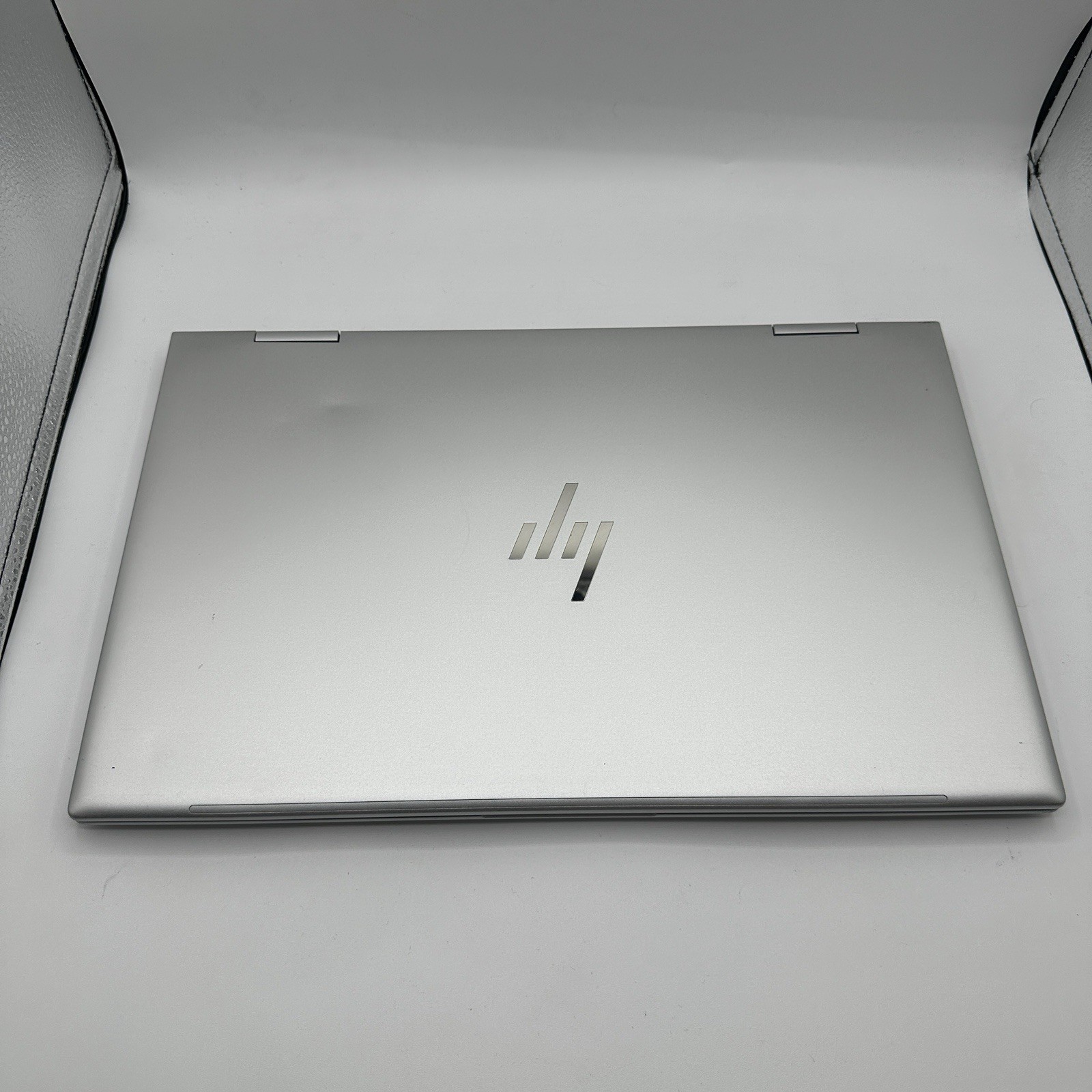 HP ENVY x360 15-ew0023dx 15.6″ Touch 2-in-1 16GB RAM 512GB SSD