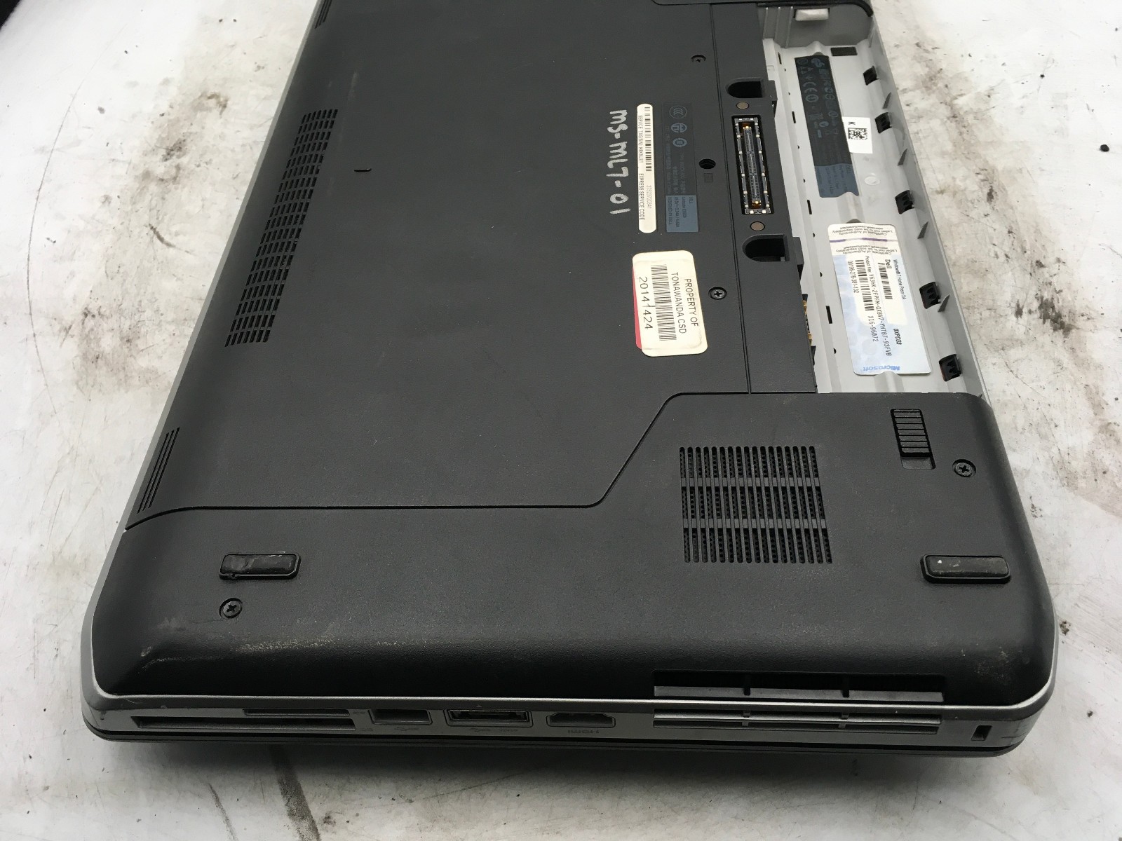 DELL LATITUDE E5530 – FOR PARTS/NO POWER – INTEL I3 5TH GEN – 4GB RAM – READ -BB