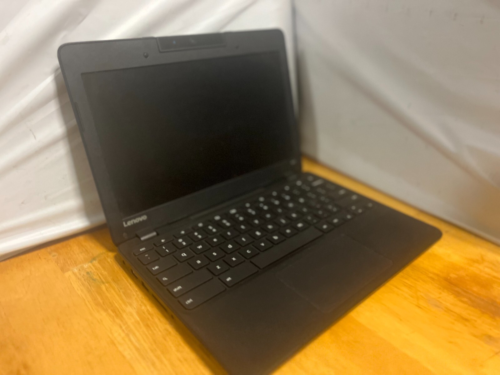 Lenovo N23 Chromebook 11.6″ (16GB eMMC, Intel Celeron N3060, 4GB RAM) Laptop…