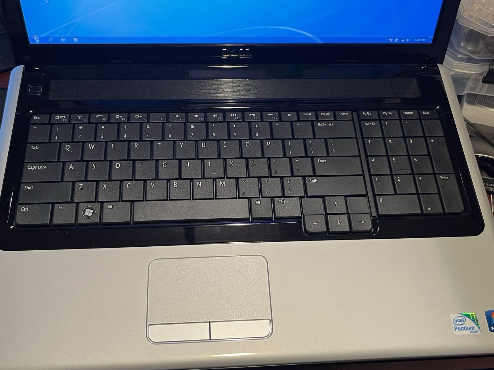 Dell Inspiron 1750 17″ Core 2 Duo T6600 4 Gb – Barely used! With free new bag