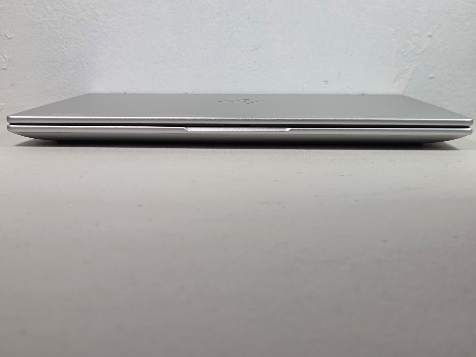 Hp EliteBook 6 G1a 14 16GB RAM 512GB SSD 14″ AMD Ryzen 5 PRO 230 Laptop