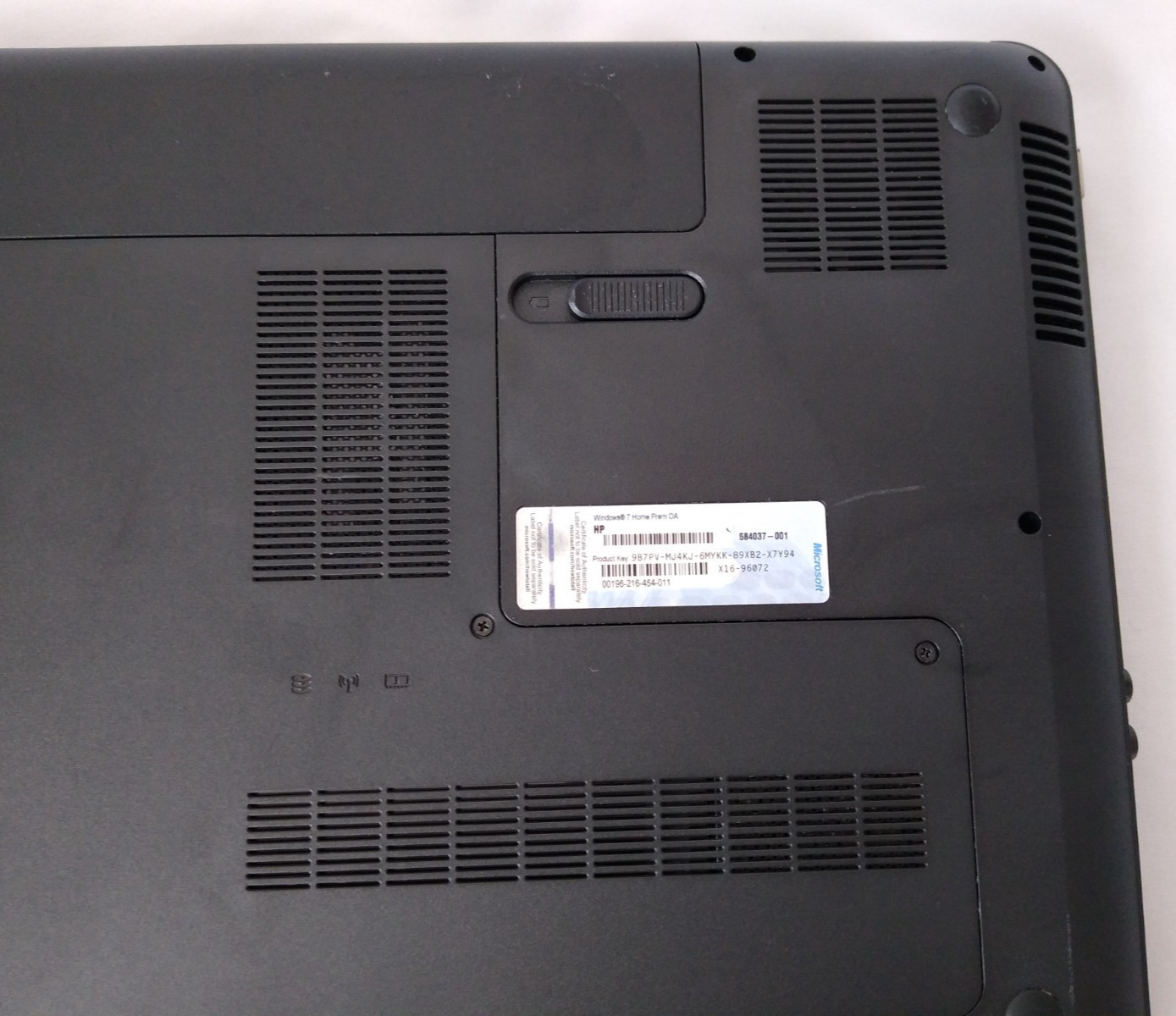HP Pavilion G7 Notebook Laptop Windows 7 Home Premium AMD 4Core 1.5GHz 4GB RAM