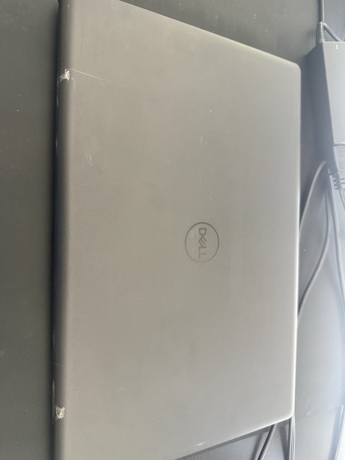 Dell Inspiron 15 3520 Laptop