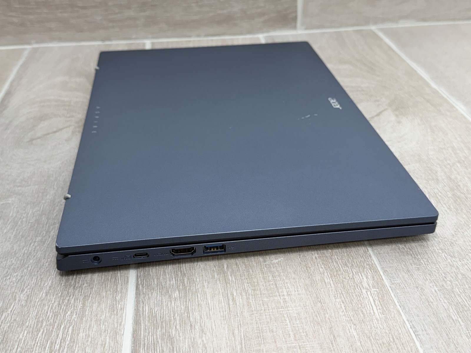 ACER Aspire 3 15 15.6″ Touch Laptop Ryzen 5 7520U 16GB RAM 1TB NVMe Win-11