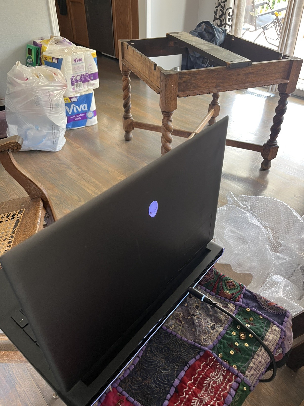 laptop gaming-Alienware m18 R2- i7 14th gen,-64GB RAM, 1TB SSD, NVIDIA 4060