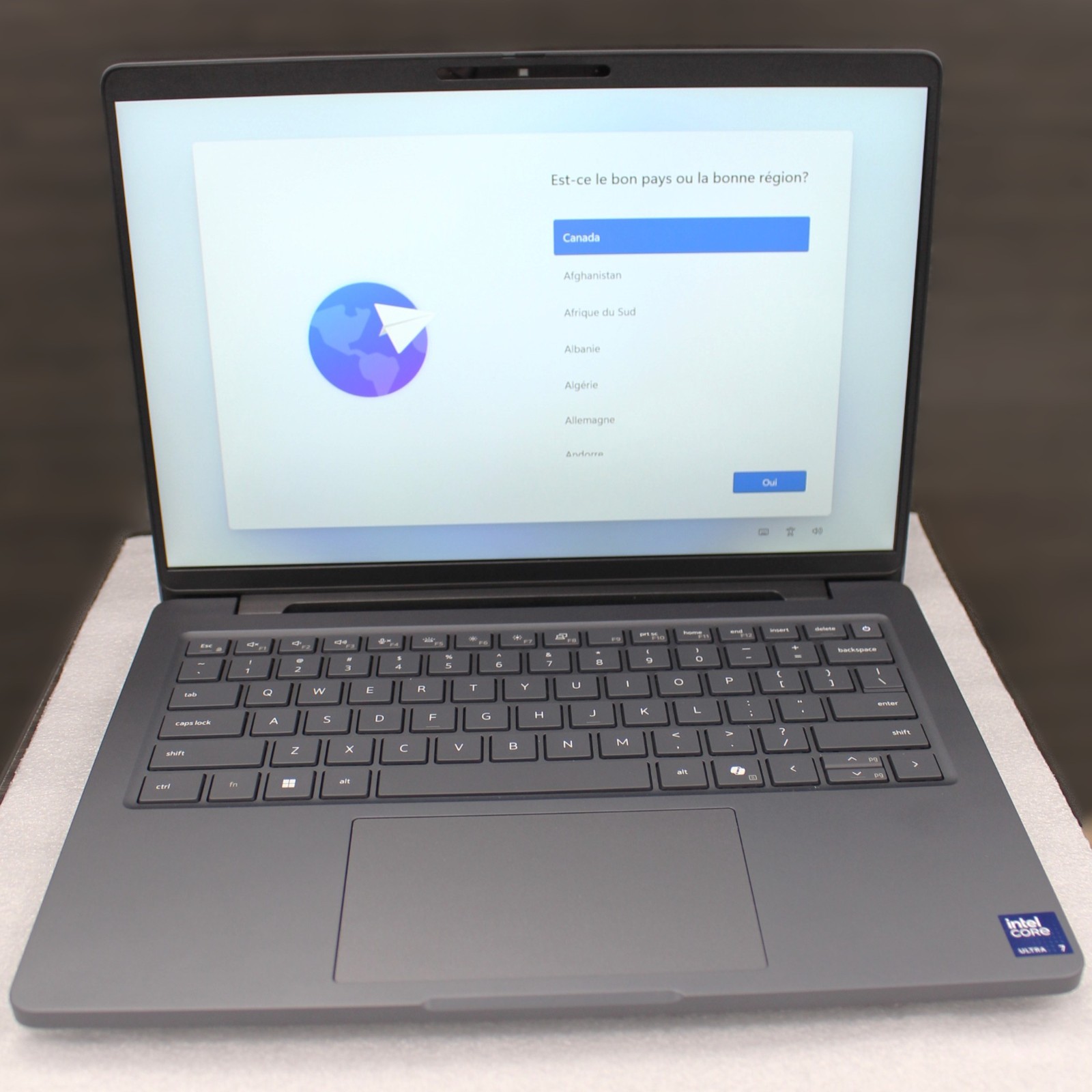 Dell Pro Max 14 MC14250 FHD+ Touchscreen Ultra 7 265H 16GB 512GB SSD RTX PRO 500