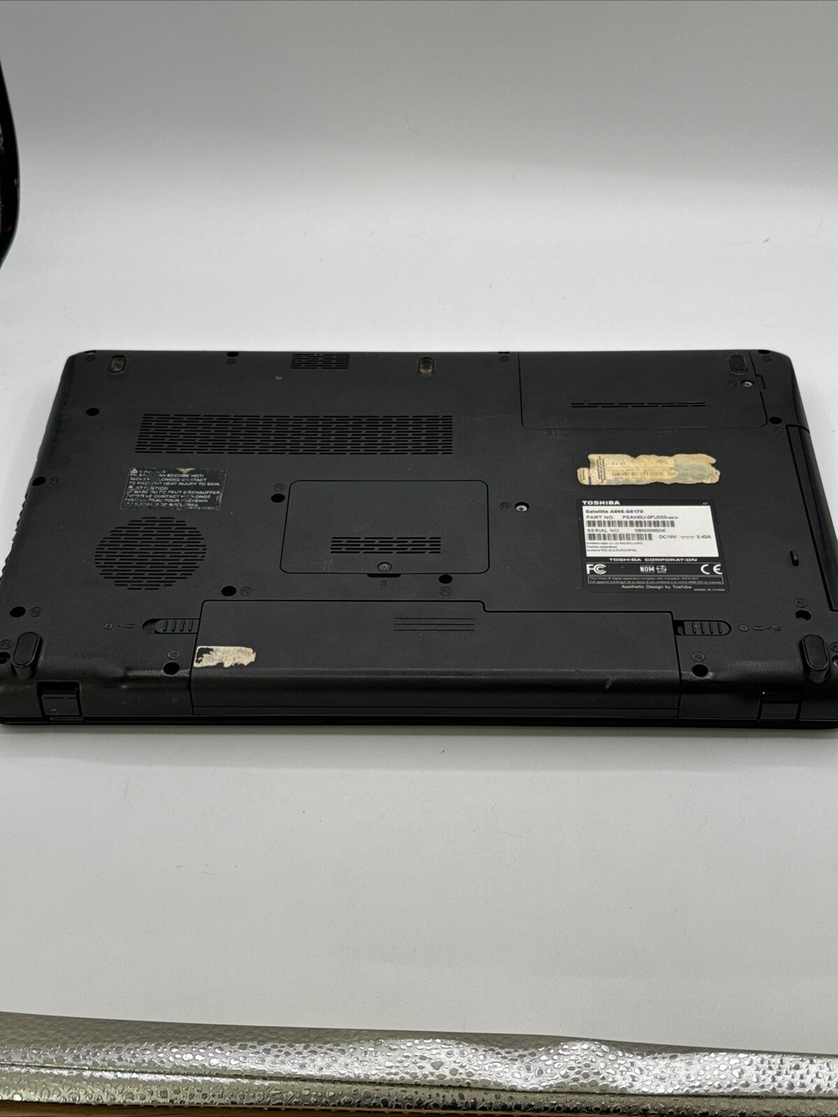 Toshiba Satellite Laptops Intel Core i3 1st Gen – PSAW0U-0FU033