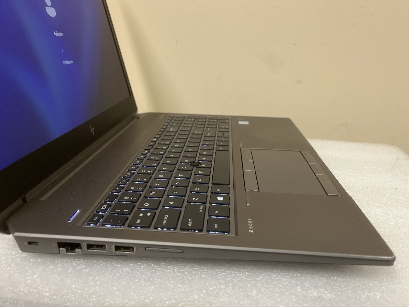 HP ZBook 15 G5 i7-8850H 32GB RAM 512GB SSD Win 11 Pro