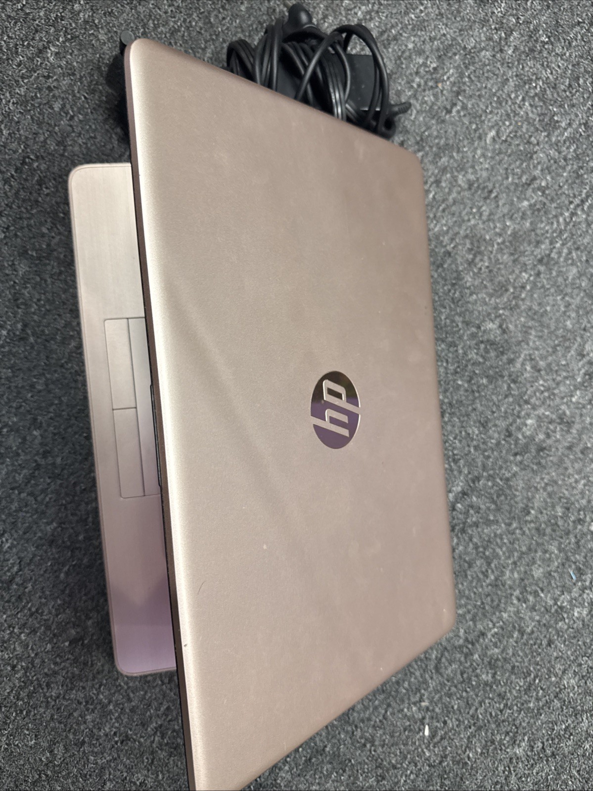 HP Notebook 14-cf1013ds 14″ Pentium Gold 5405U 4GB 64GB eMMC W11H