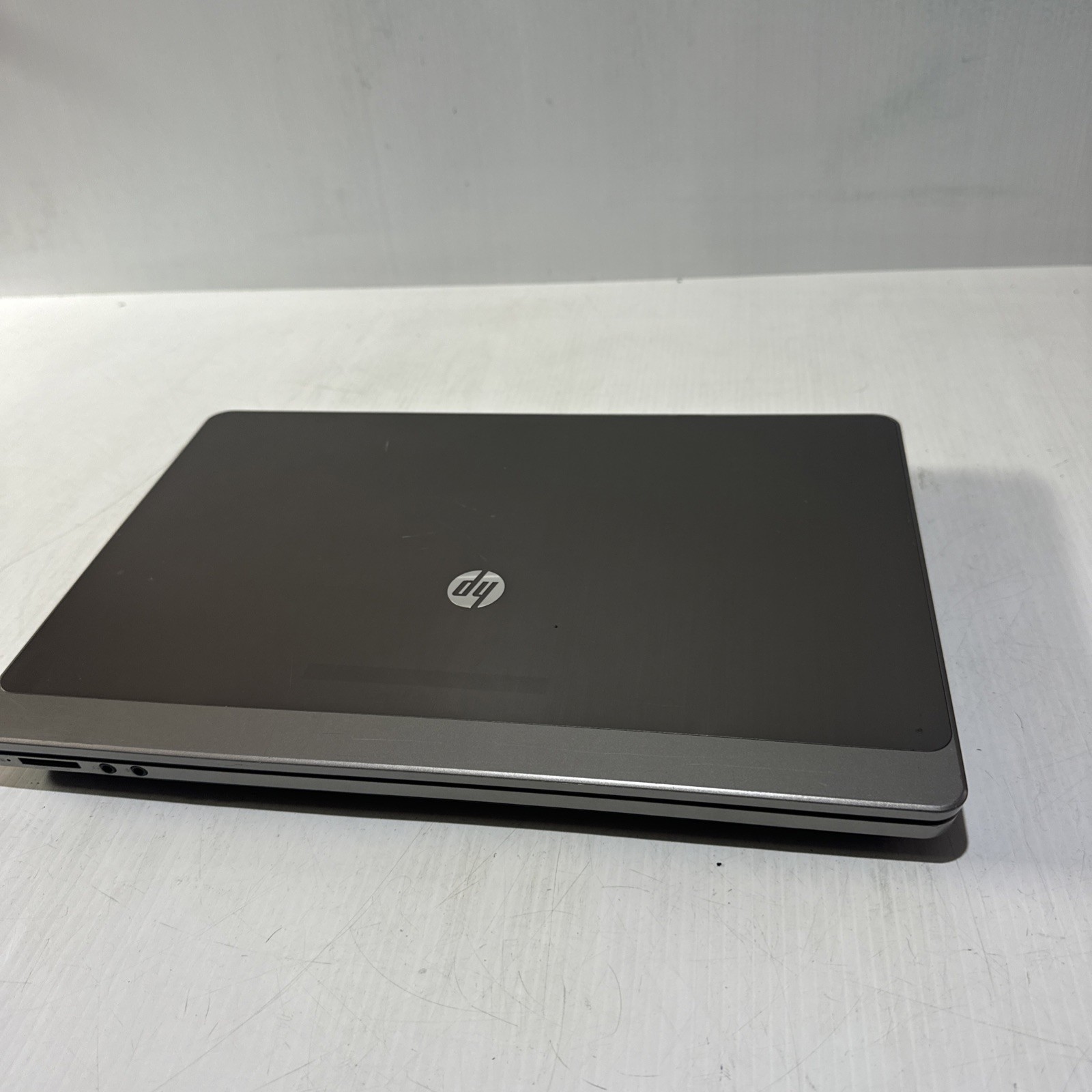 Hp Probook 4530s 15″ Laptop i5-2410m 4gb Ram No Drives No Battery Powers On