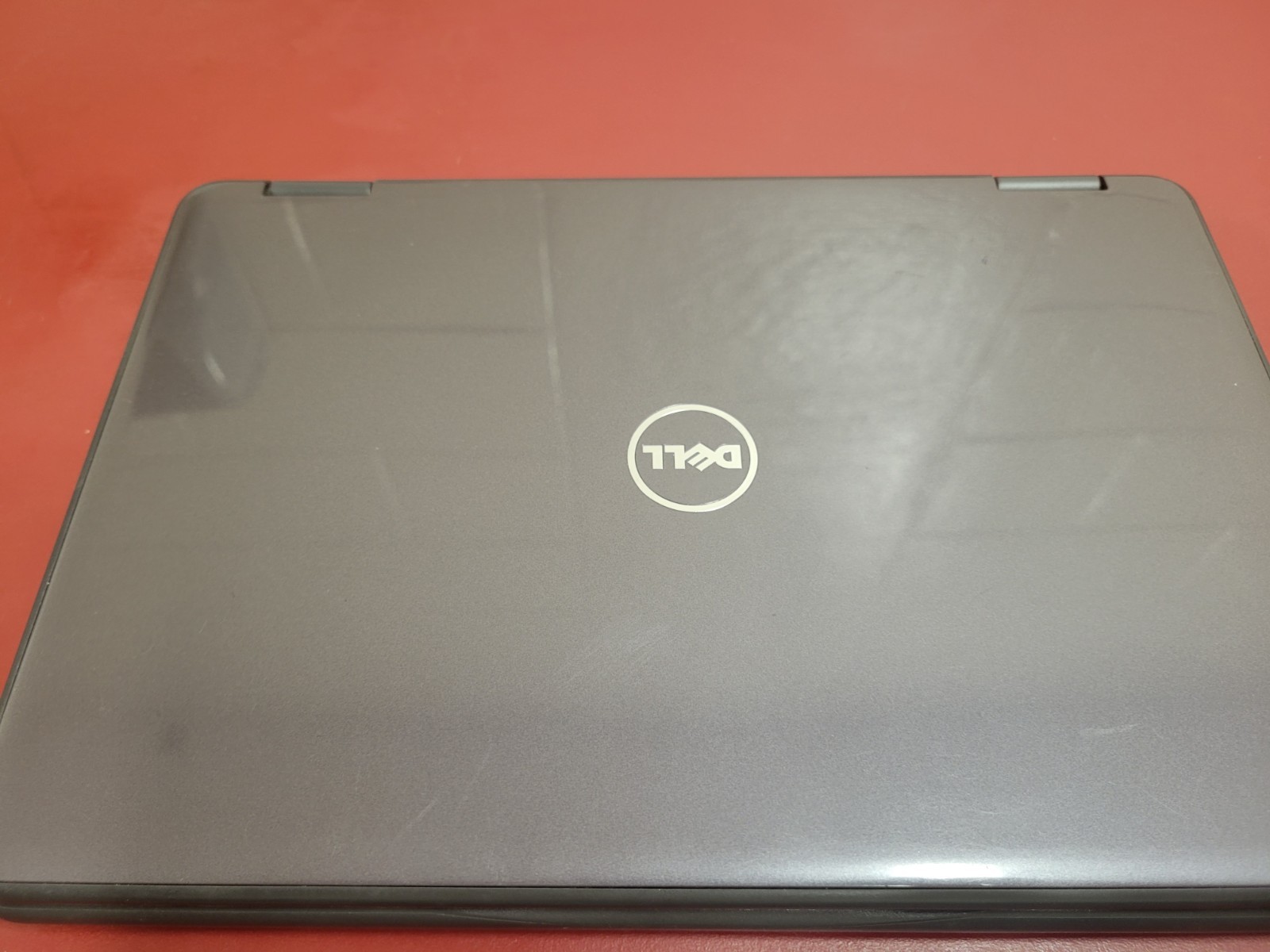 Dell Latitude 3189 Laptop 120 GB SSD 4GB ram Pentieium N4200. Windows 11