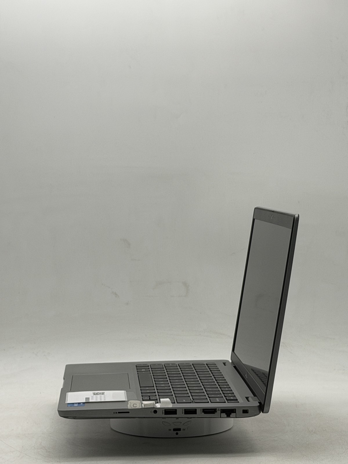 Dell Latitude (5420) 14in i5-1135G7 8GB 128GB |NO OS| *Read*