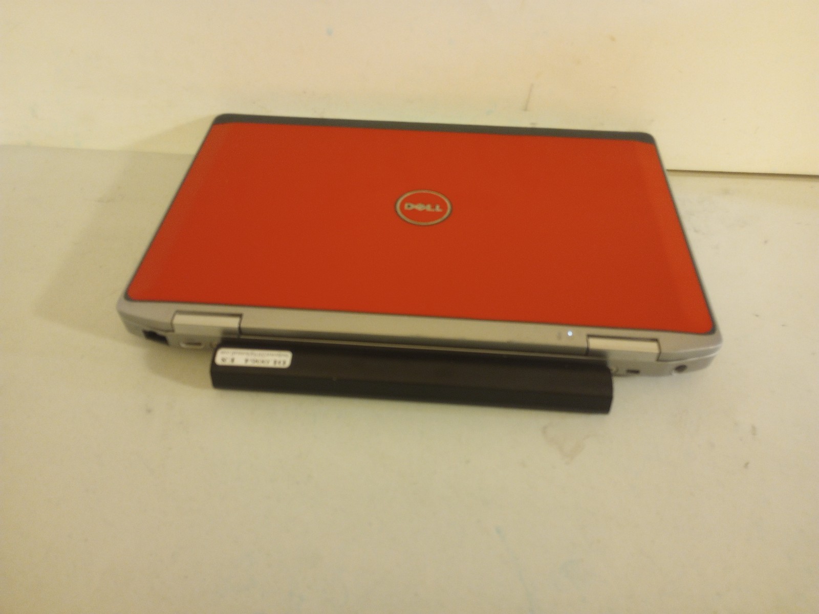 LIGHT GAMING ORANGE DELL i5 3.00GHz,8GB,320GB HDD,DVDRW,WIN11 PRO,CHARGER,CAM