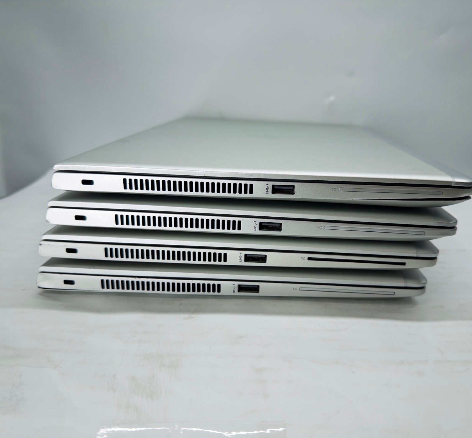 LOT 4 HP EliteBook 840 Gen 5 Intel 7/8th Gen DOES NOT BOOT READ! NO RAM/SSD