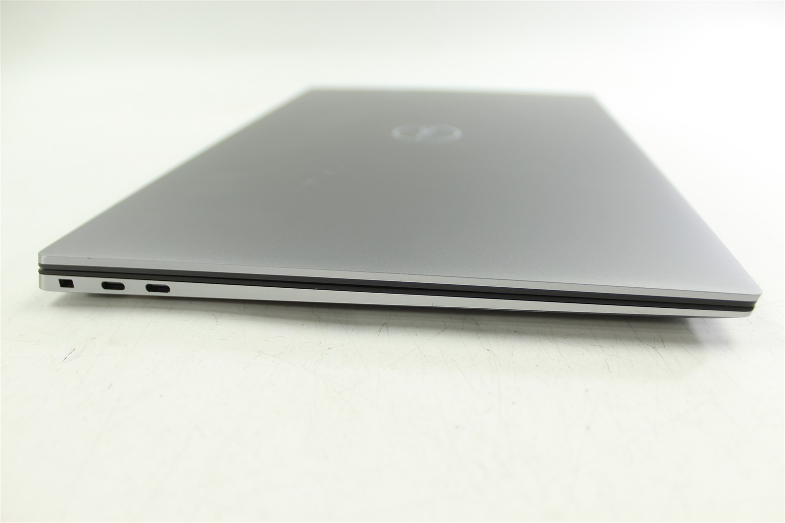 Dell Precision 5550 15.6″ i7-10850H 2.7GHz 256GB SSD 16GB RAM W11P T1000