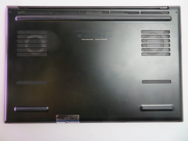 RAZER BLADE 15 RZ09-0421PEC3 (2022) i7-12800H 32GB 1TB NVMe RTX 3080Ti WIN 11