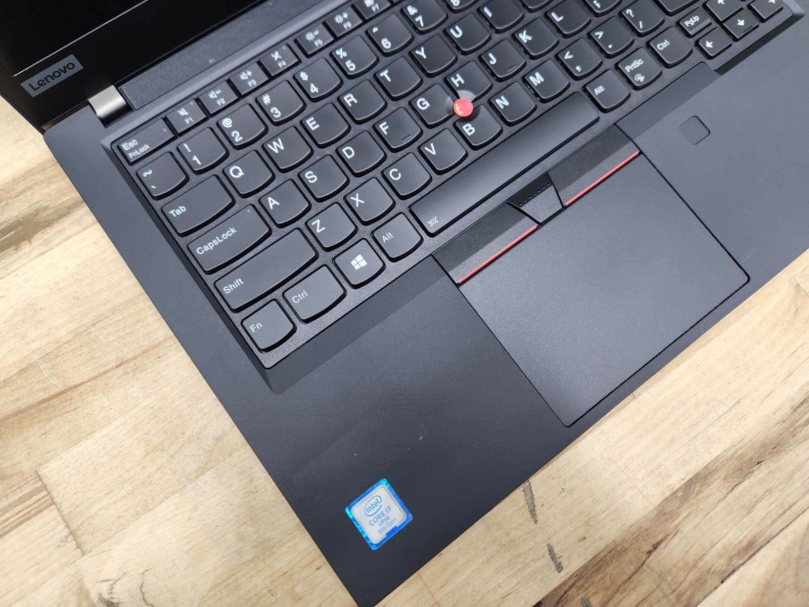 Lenovo ThinkPad P43s 14″ FHD i7-8665U 16GB 256GB SSD Quadro P520 Window 11 Pro ~