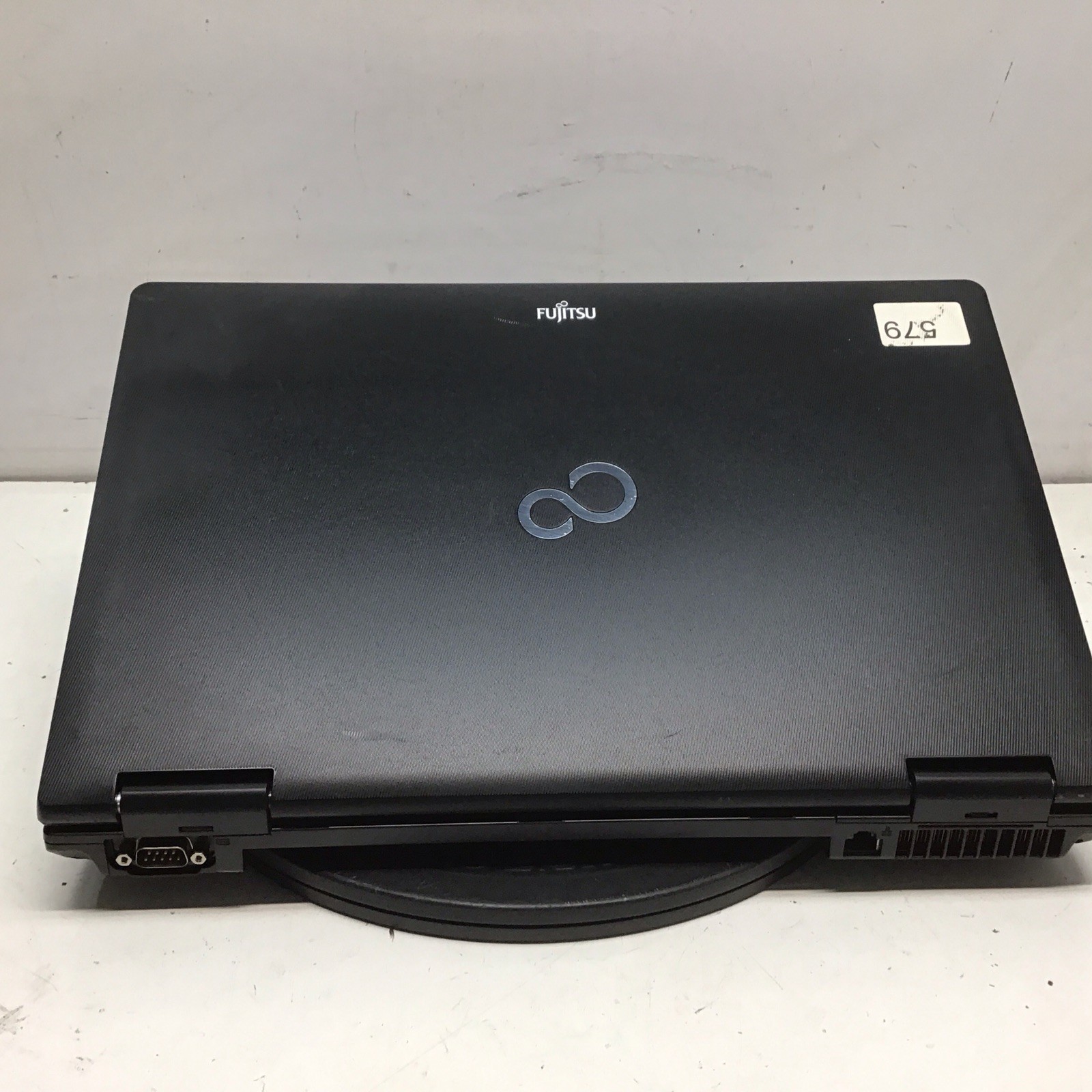 Fujitsu LifeBook E752 Intel i5-3340M 2.7GHz 2 GB NO HDD No Batt