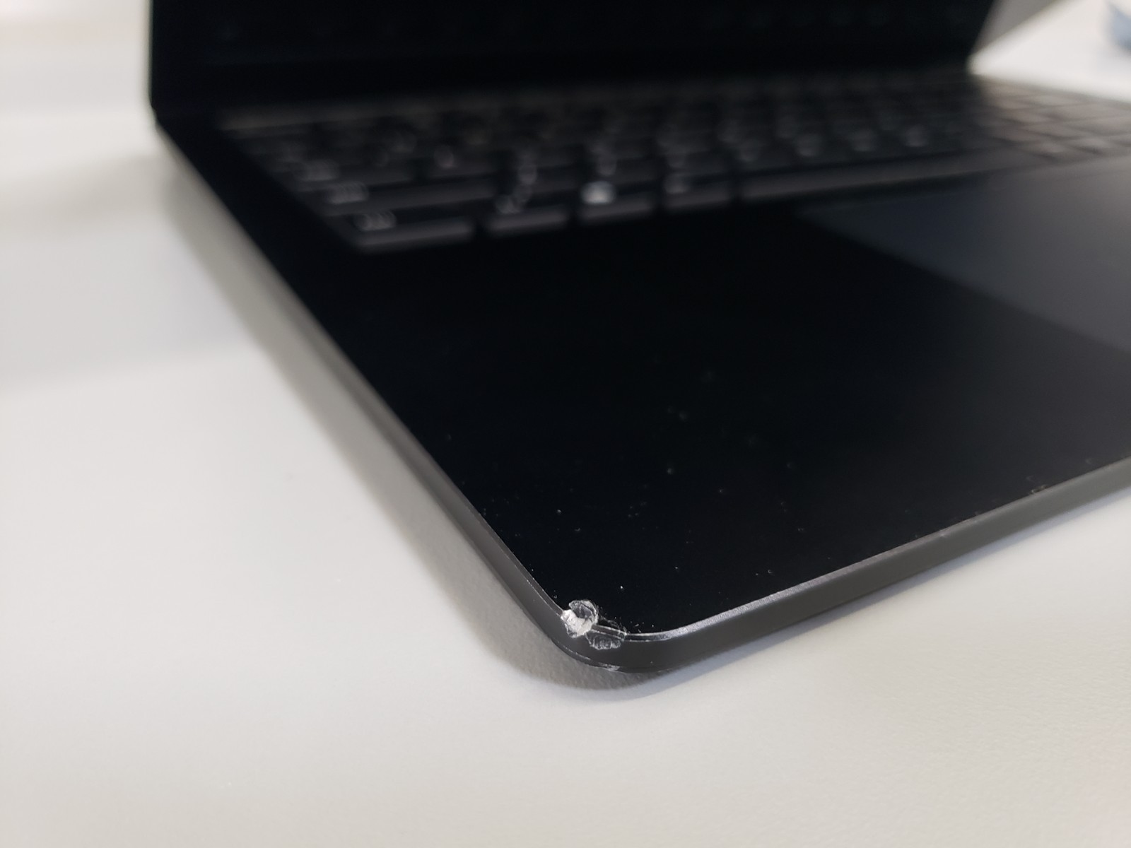 MICROSOFT SURFACE LAPTOP 4 1951 | i7-1185G7 | 512GB SSD | 16GB | PARTS (READ)