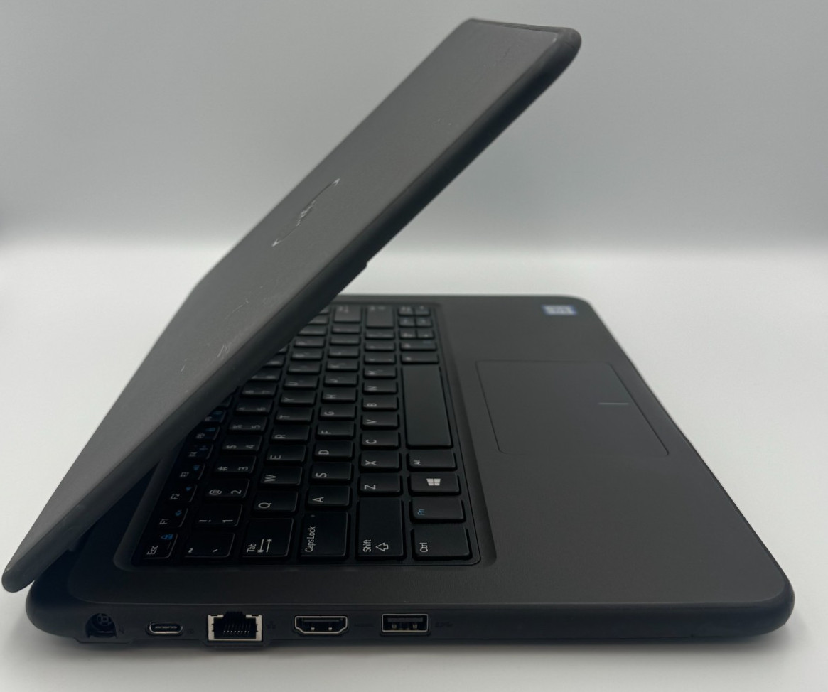 Dell Latitude 3310 13.3″ | Intel Core i5-8265U | 1.60GHz | 8GB | 256GB NVME