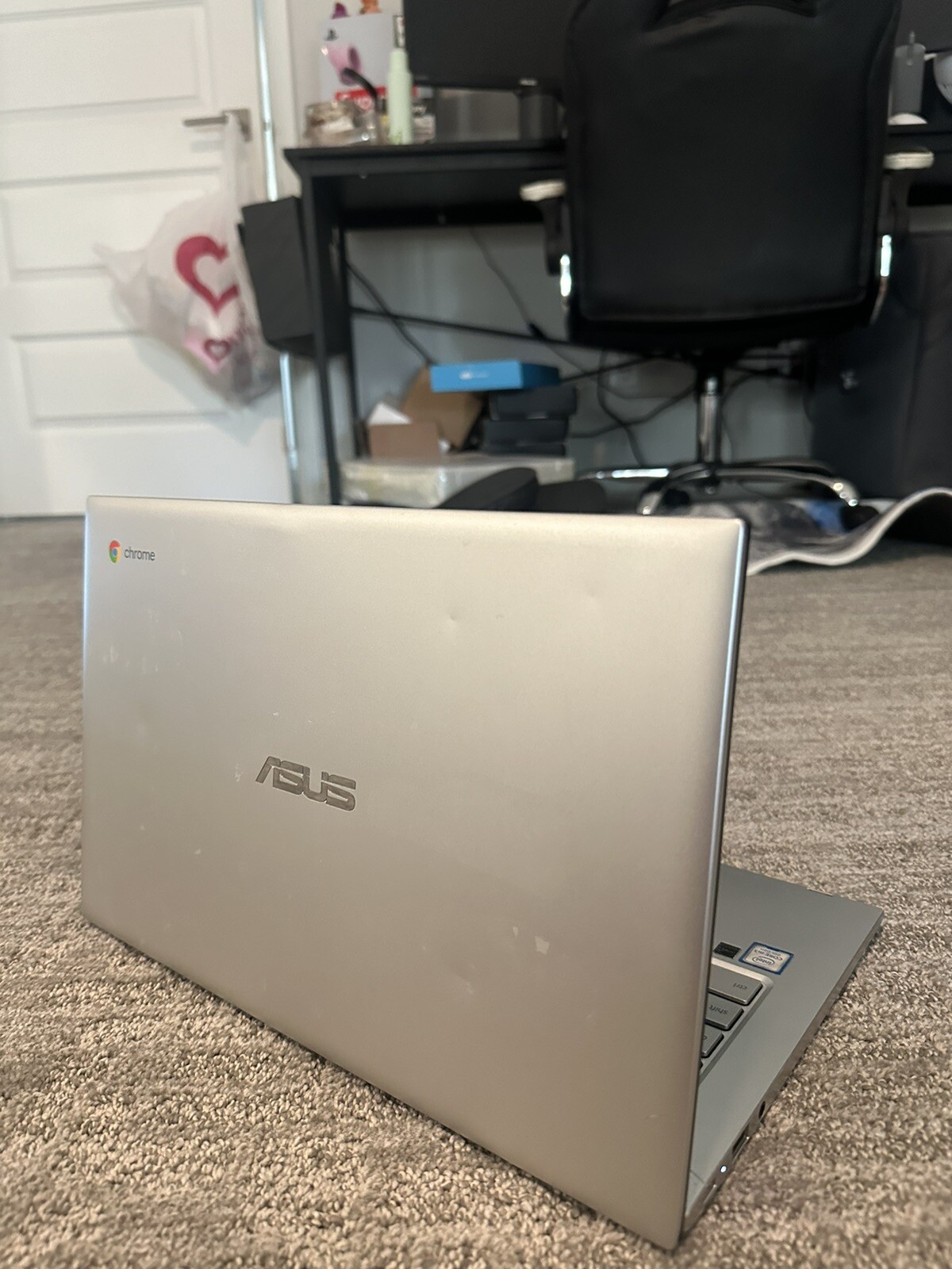 ASUS Chromebook C425 Clamshell 14″ C425TA-DH384 Silver