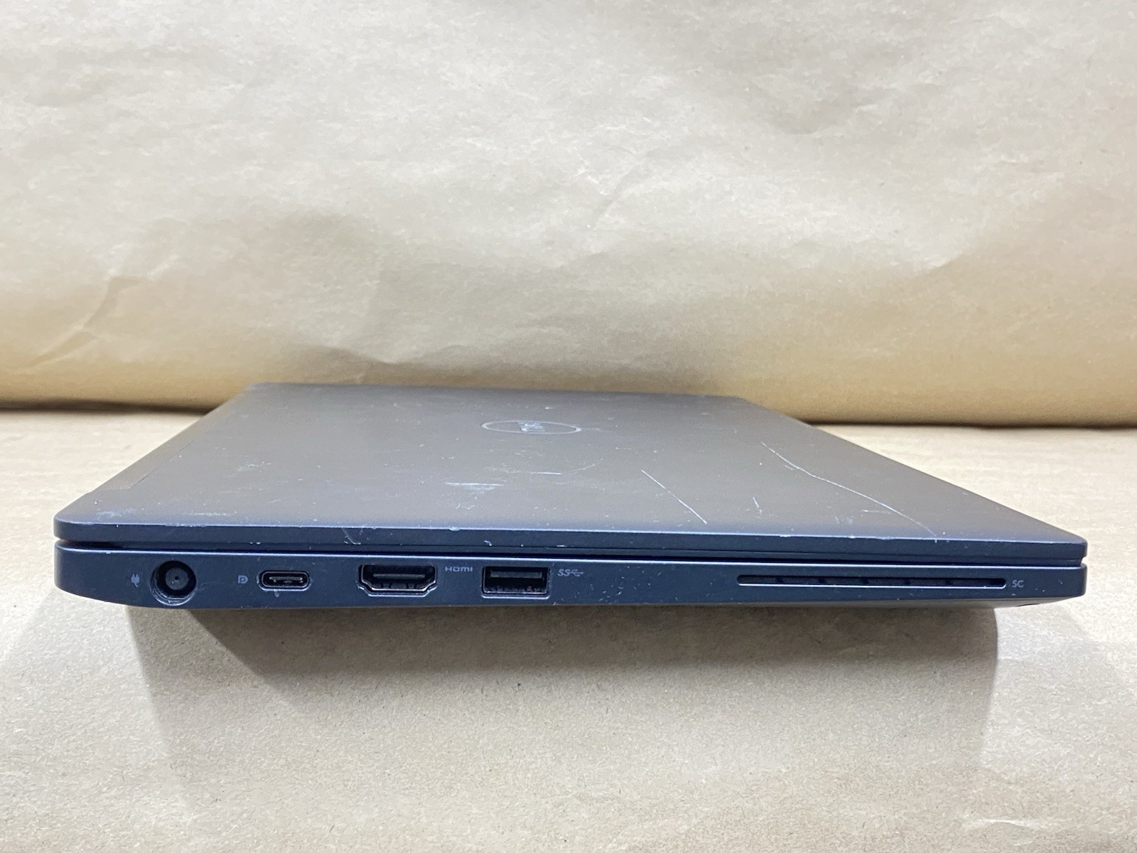 Dell Latitude 7290 – 12.5″ HD – i7-8650U – 4GB – 128GB SSD – Win 11 Pro – READ