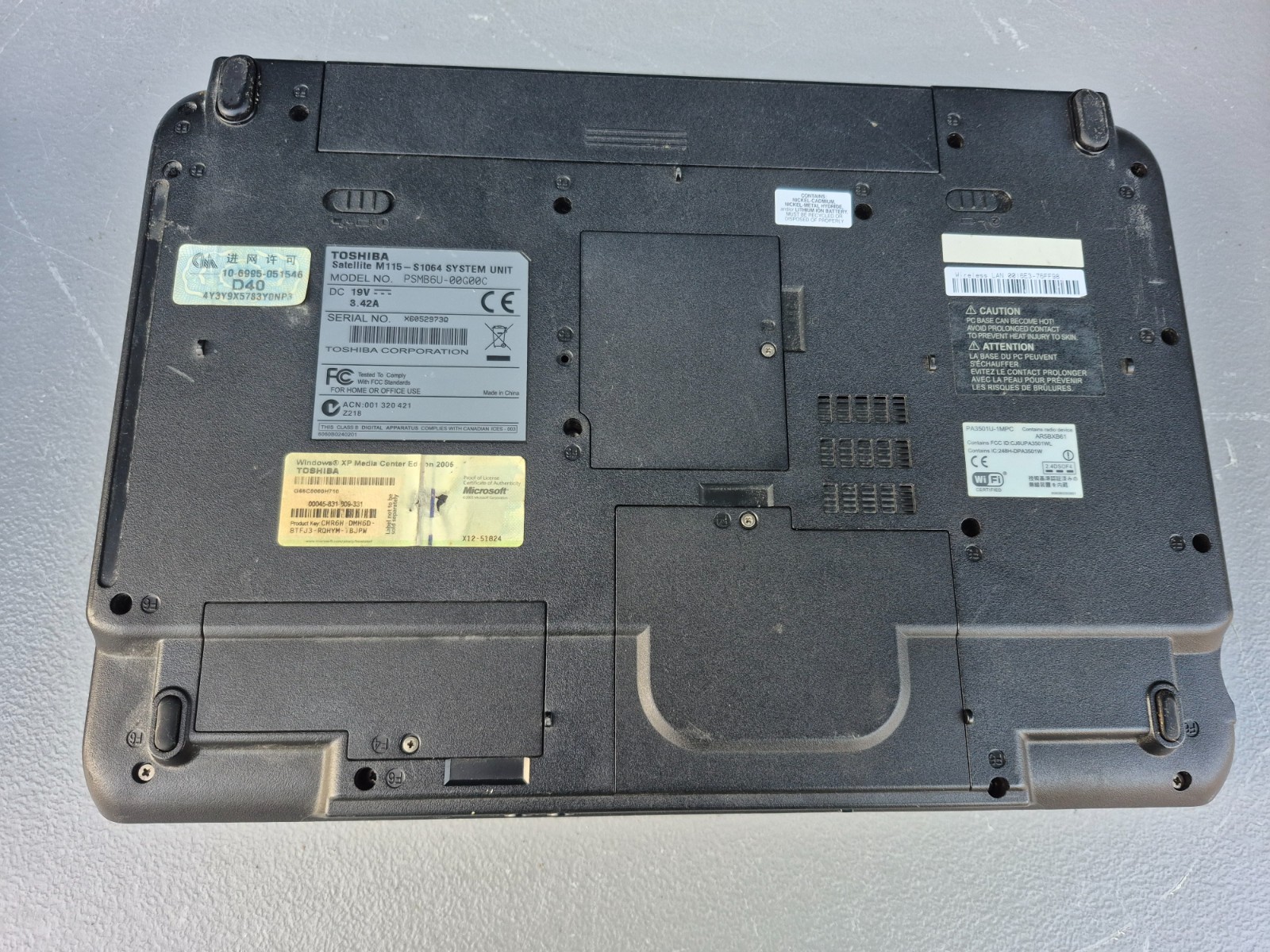 TOSHIBA SATELLITE M115-S1064 – 15.6″ Laptop No HD PSMB6U-00G00C