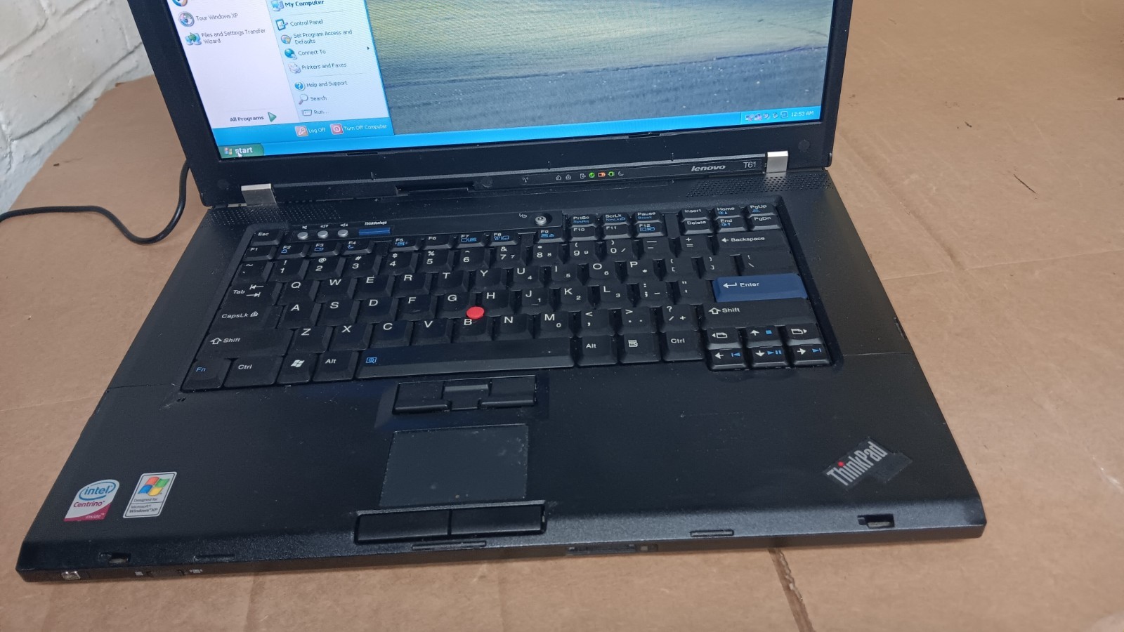 IBM Lenovo Thinkpad T61 Gaming Laptop Windows XP pro SP3 15.4″ LCD Screen DVD