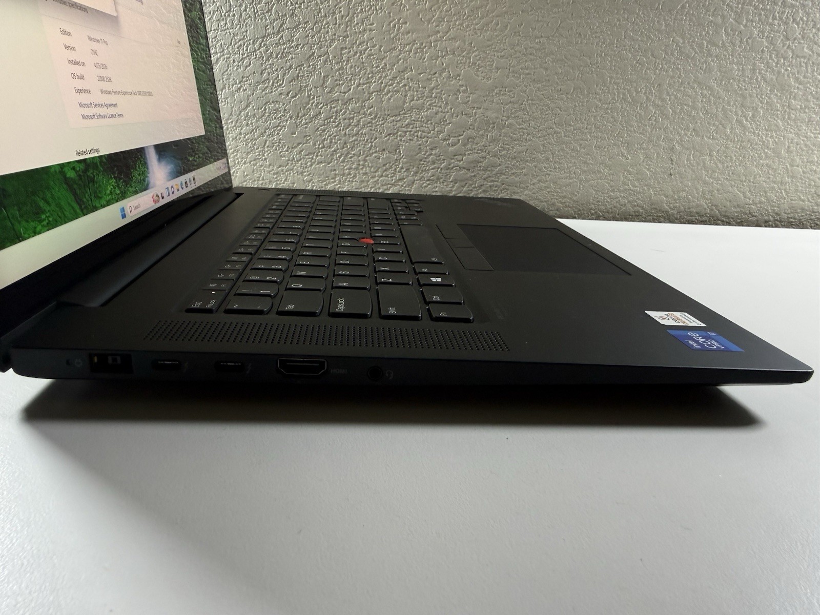LENOVO THINKPAD P1 Gen 4 I7-11850H 512GB 16GB NVIDIA T1200 WIN11 4k TOUCH
