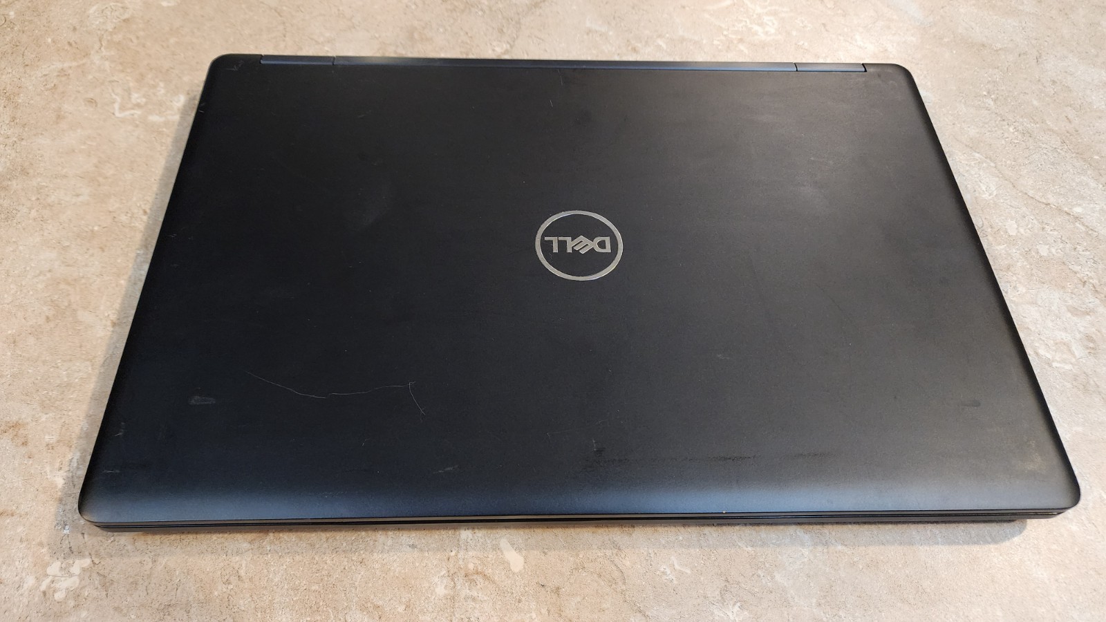 Dell Latitude 5591 15.6″ Quad-Core i5-8400H 16GB RAM 256GB SSD Win11 Pro Laptop