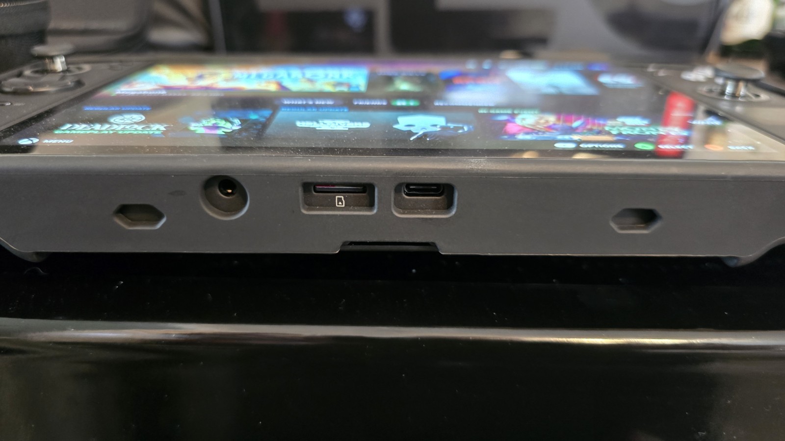 Lenovo Legion Go 2 Handheld Gaming Ryzen Z2 Extreme 32GB 2TB 8.8″ OLED 144Hz