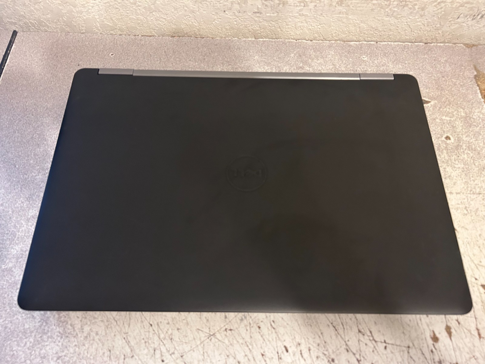 Dell Latitude E5570 i5 CPU 15.6″ Display 8 GB RAM No HD No AC No WiFi Quick Ship