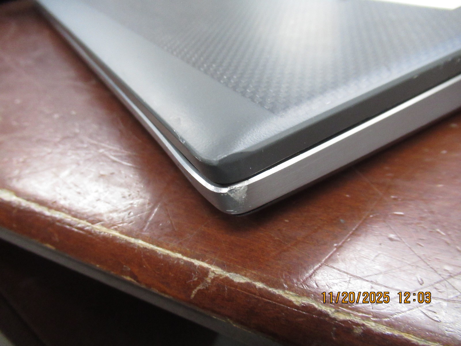 Dell Precision 7740 17.3″ 2.60GHz i7-9750H 32GB 500GB M2SSD WX 3200 Laptop w/ AC
