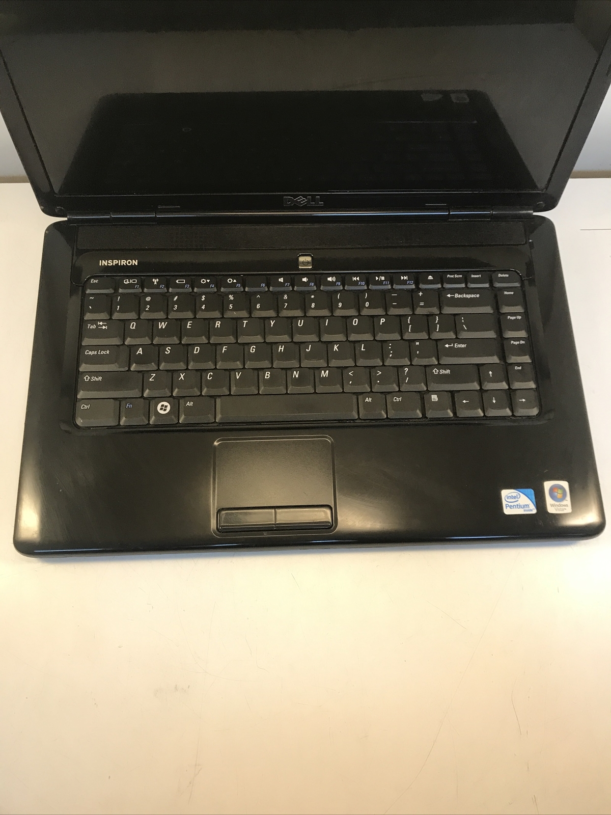 DELL Inspiron 1545 Pentium dual-core 2.00GHz 4GB RAM. BOOTS to BIOS NO HDD