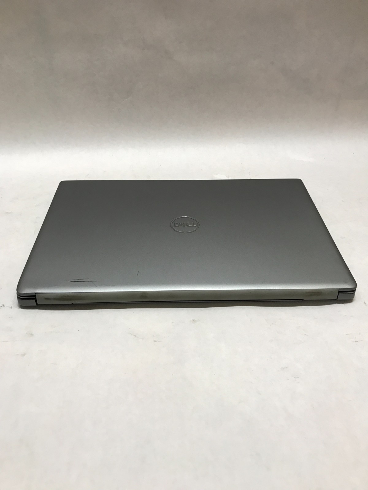 Dell Latitude 3301 13″ Intel Core i5 8GB RAM NO SSD/OS For Parts READ DESC – DW