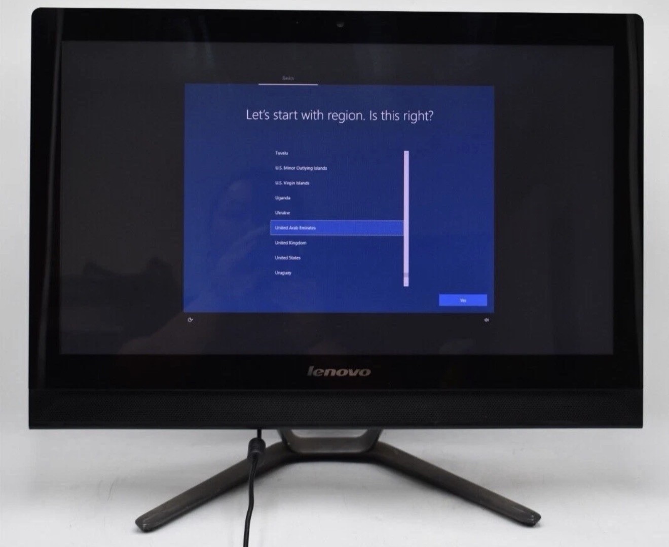 21.5″ Lenovo C40-30 F0B4 Touchscreen PC A6-7310 @ 2.00GHz 4G RAM 500 SSD WIN10