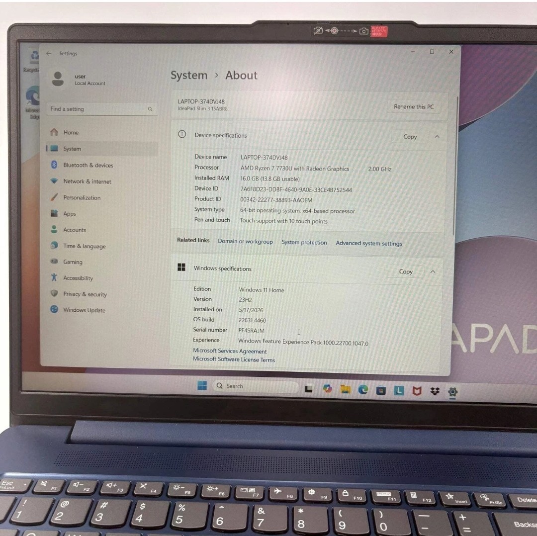 Lenovo IdeaPad Slim 3 15ABR8 15.6″ Ryzen 7 7730U 2.0GHz 16GB RAM 512GB SSD